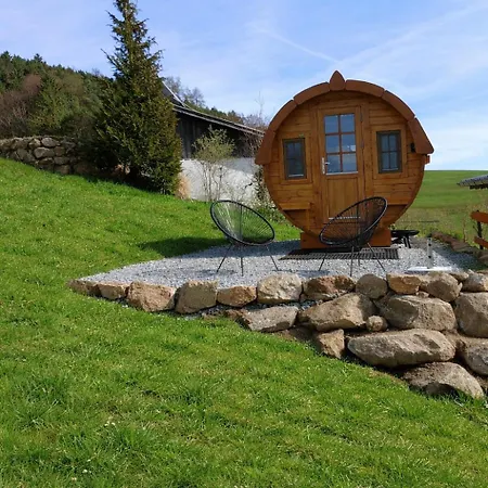 Schlaffass - Kleiner Berghof Im Bayerischen Wald
