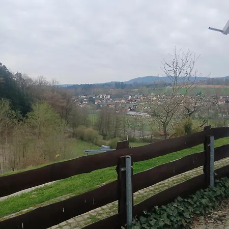 مكان تخييم Schlaffass - Kleiner Berghof Im Bayerischen Wald Stallwang